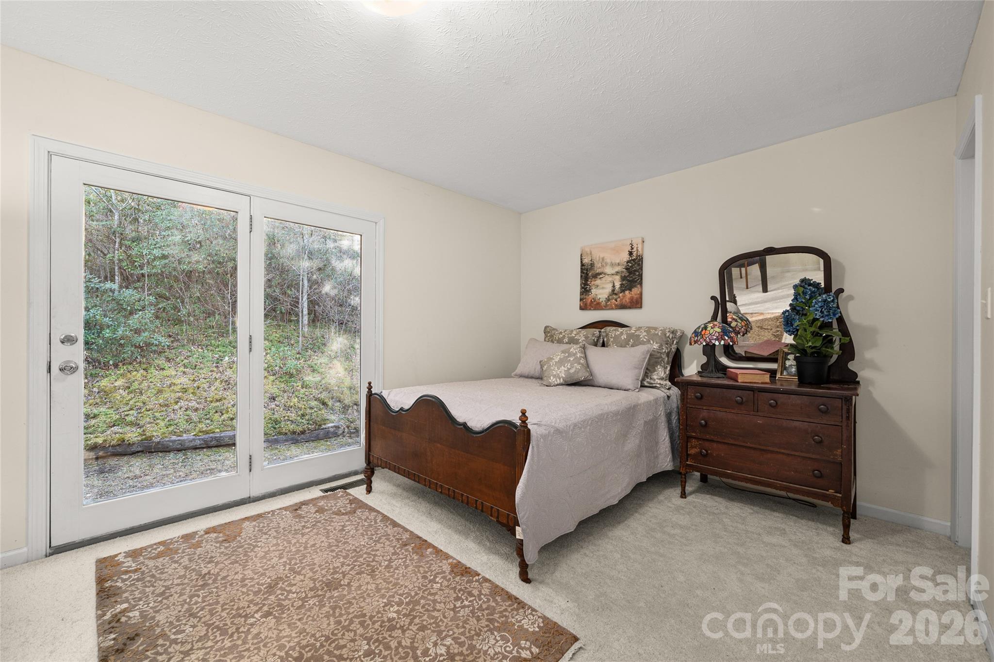 73 The Old Run Road Fairview NC 28730