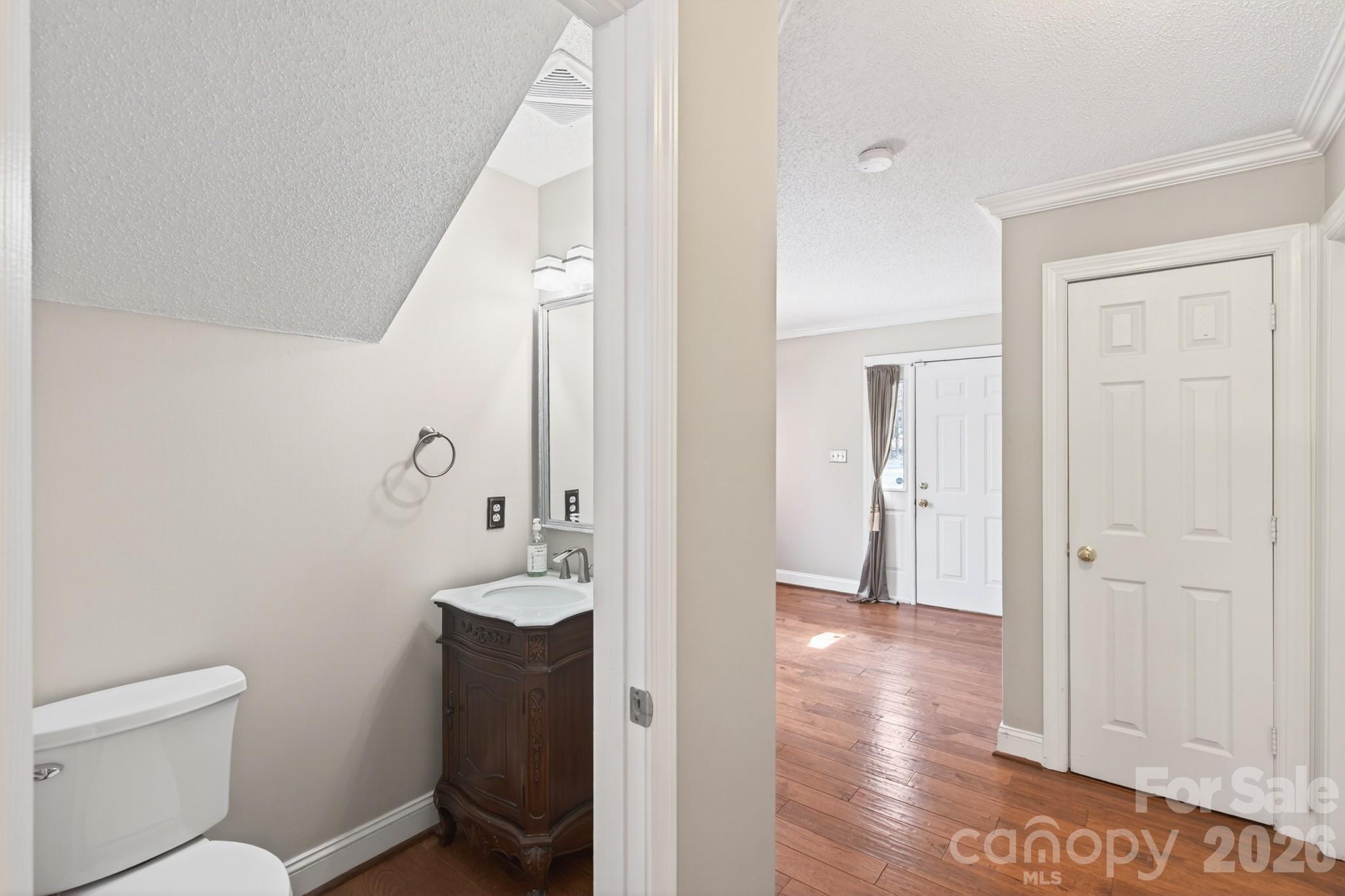 4711 Mountain Point Lane Charlotte NC 28216