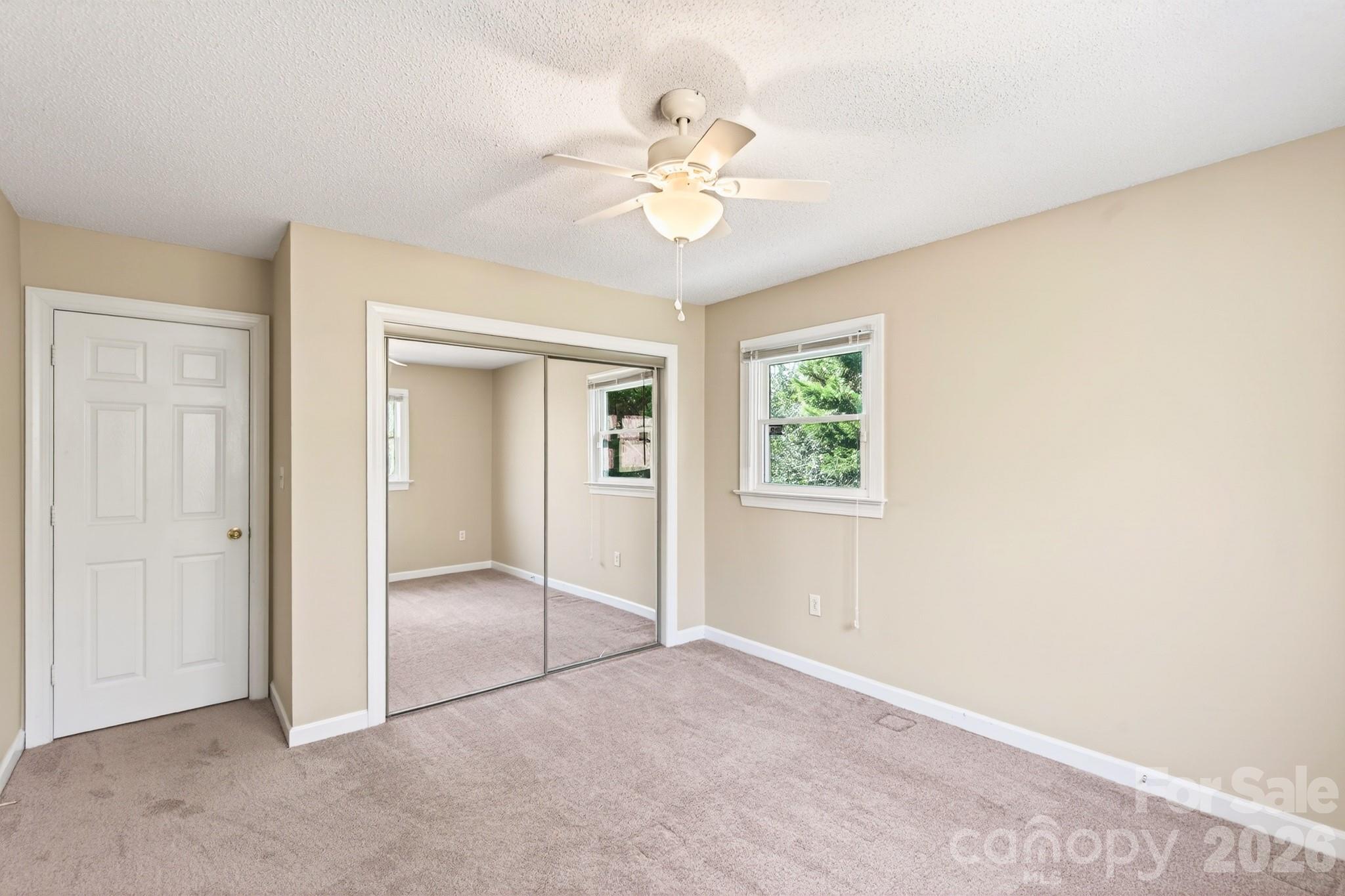 4711 Mountain Point Lane Charlotte NC 28216