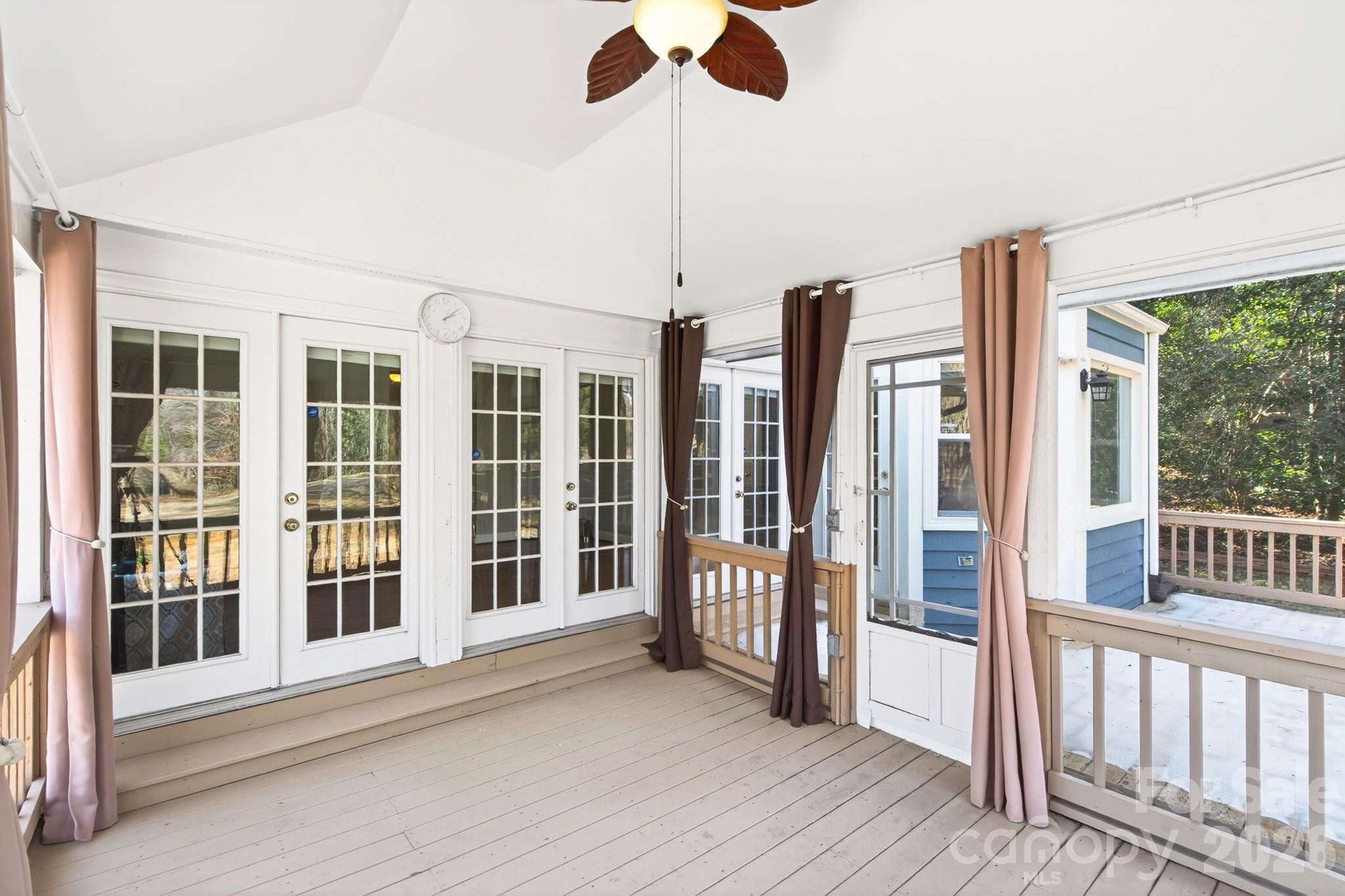 4711 Mountain Point Lane Charlotte NC 28216
