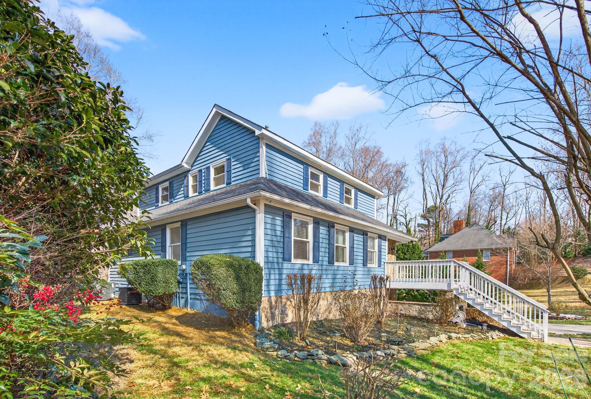 4711 Mountain Point Lane Charlotte NC 28216