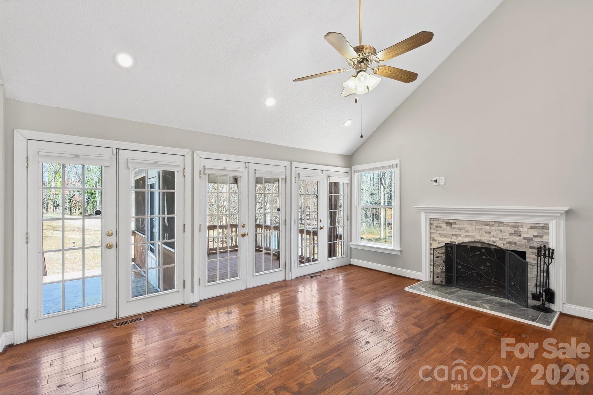 4711 Mountain Point Lane Charlotte NC 28216