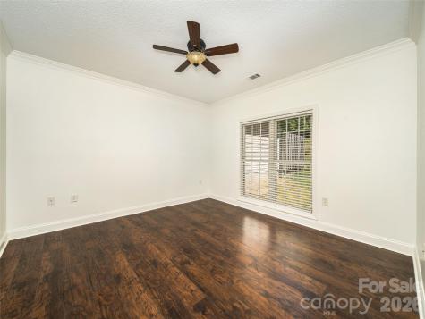 876 W Pointe Drive Asheville NC 28806