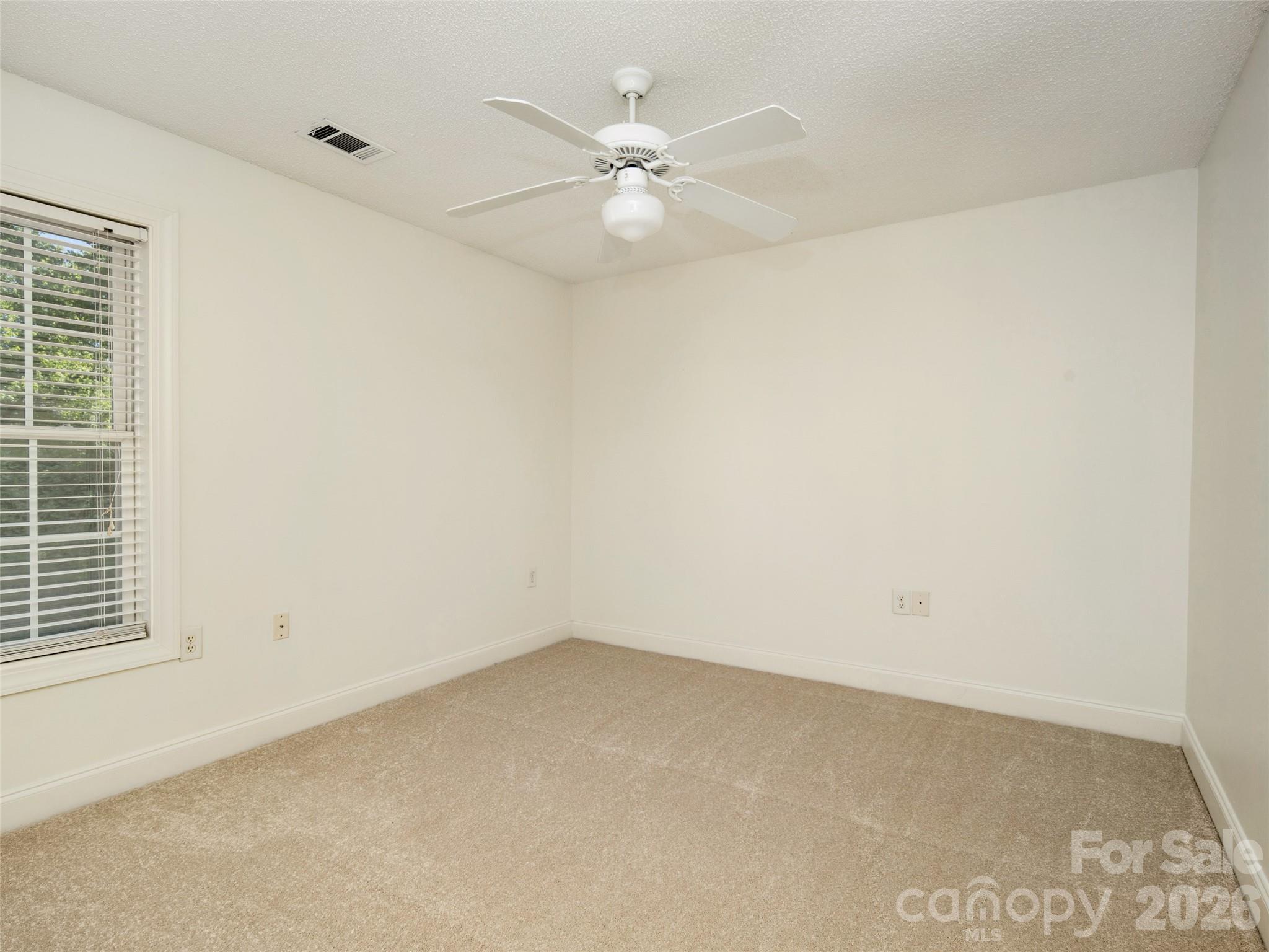 876 W Pointe Drive Asheville NC 28806
