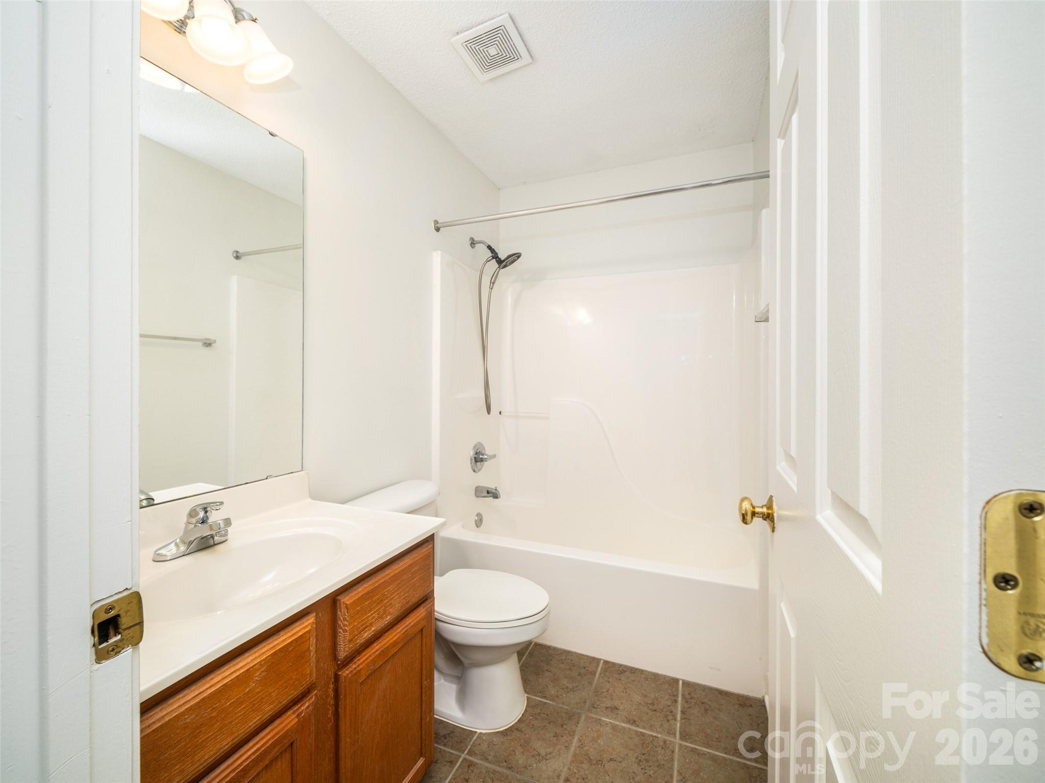 876 W Pointe Drive Asheville NC 28806