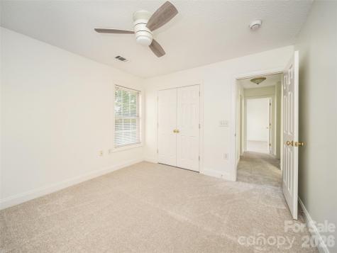 876 W Pointe Drive Asheville NC 28806