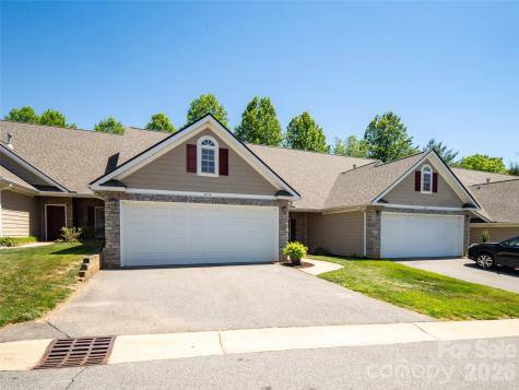 876 W Pointe Drive Asheville NC 28806