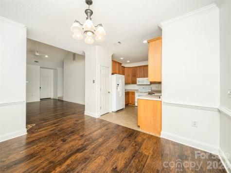 876 W Pointe Drive Asheville NC 28806