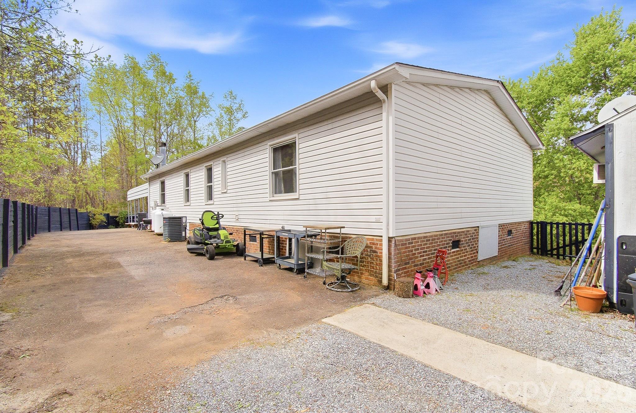 1003 Camp Creek Road Union Mills NC 28167
