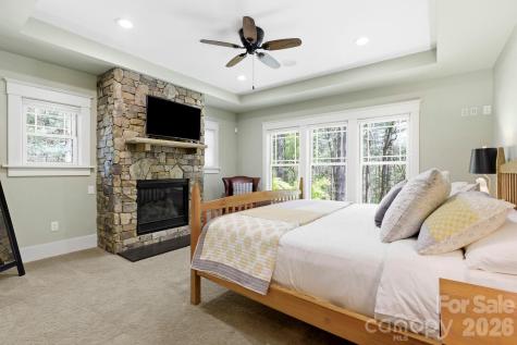 31 Ashbrook Meadows Fletcher NC 28732