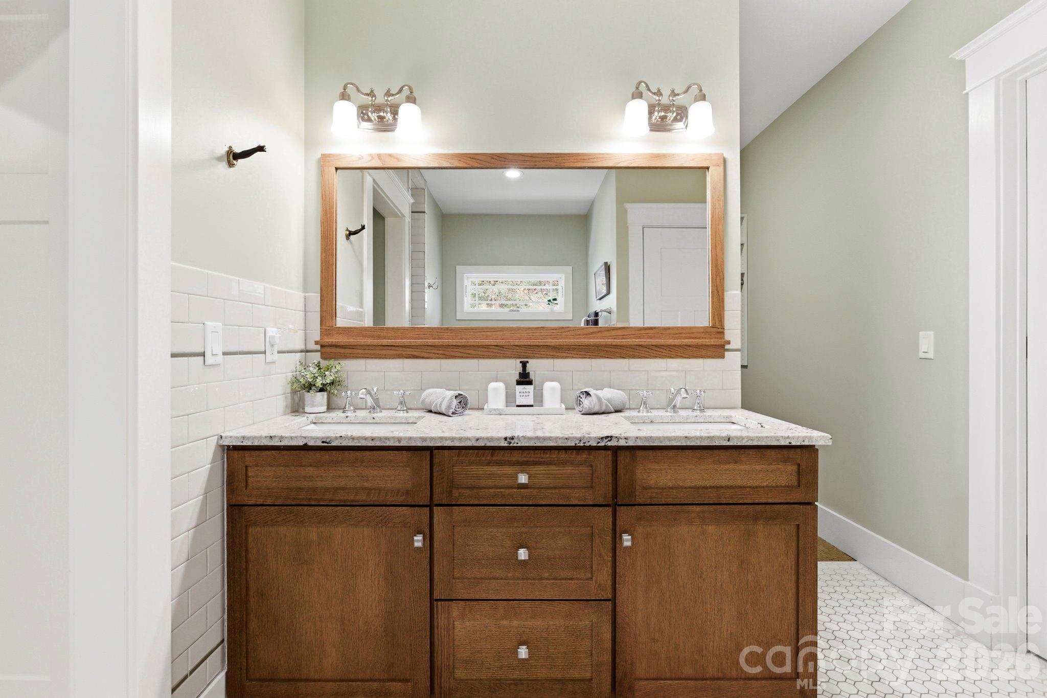 31 Ashbrook Meadows Fletcher NC 28732