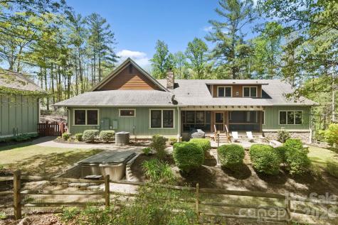 31 Ashbrook Meadows Fletcher NC 28732
