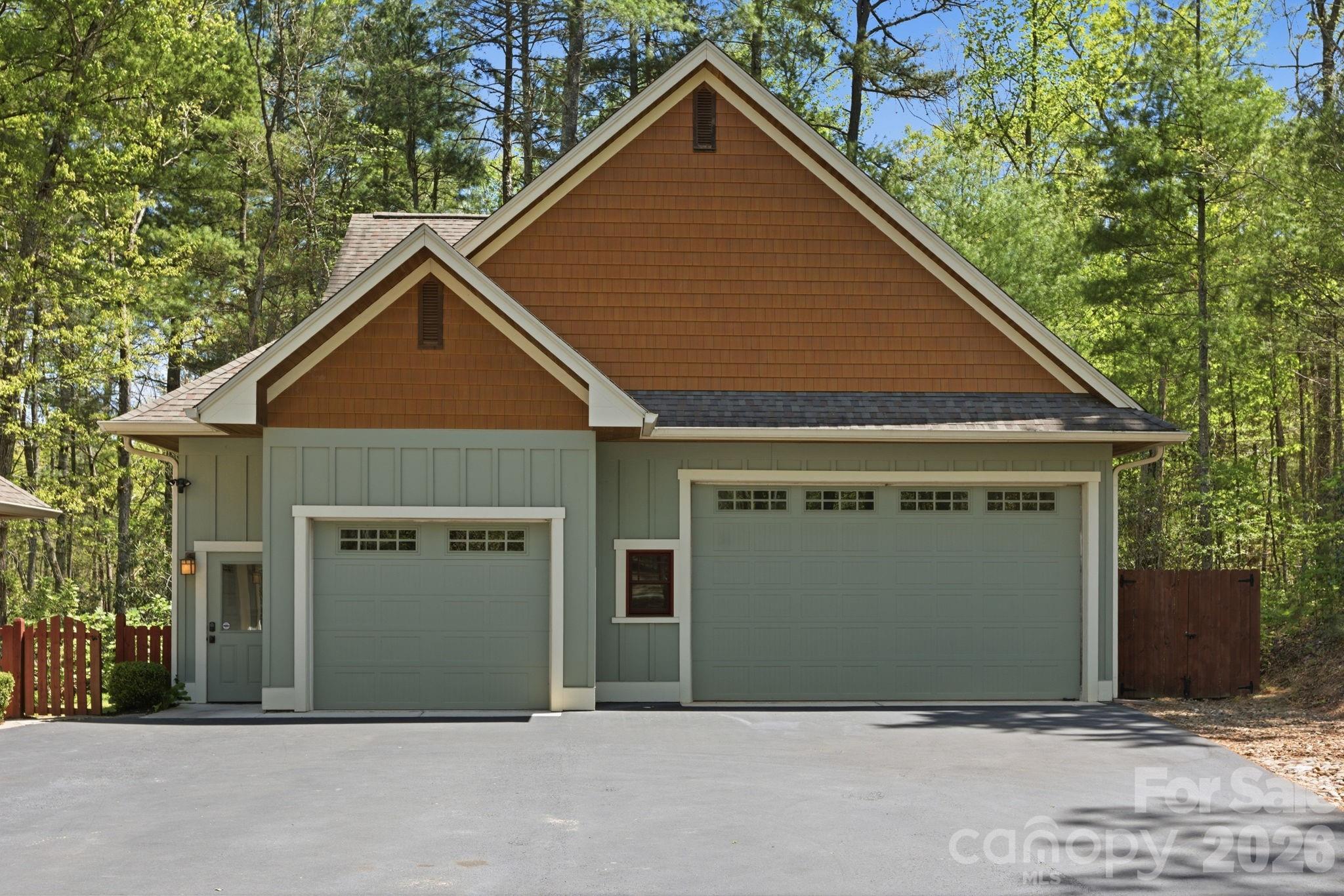 31 Ashbrook Meadows Fletcher NC 28732