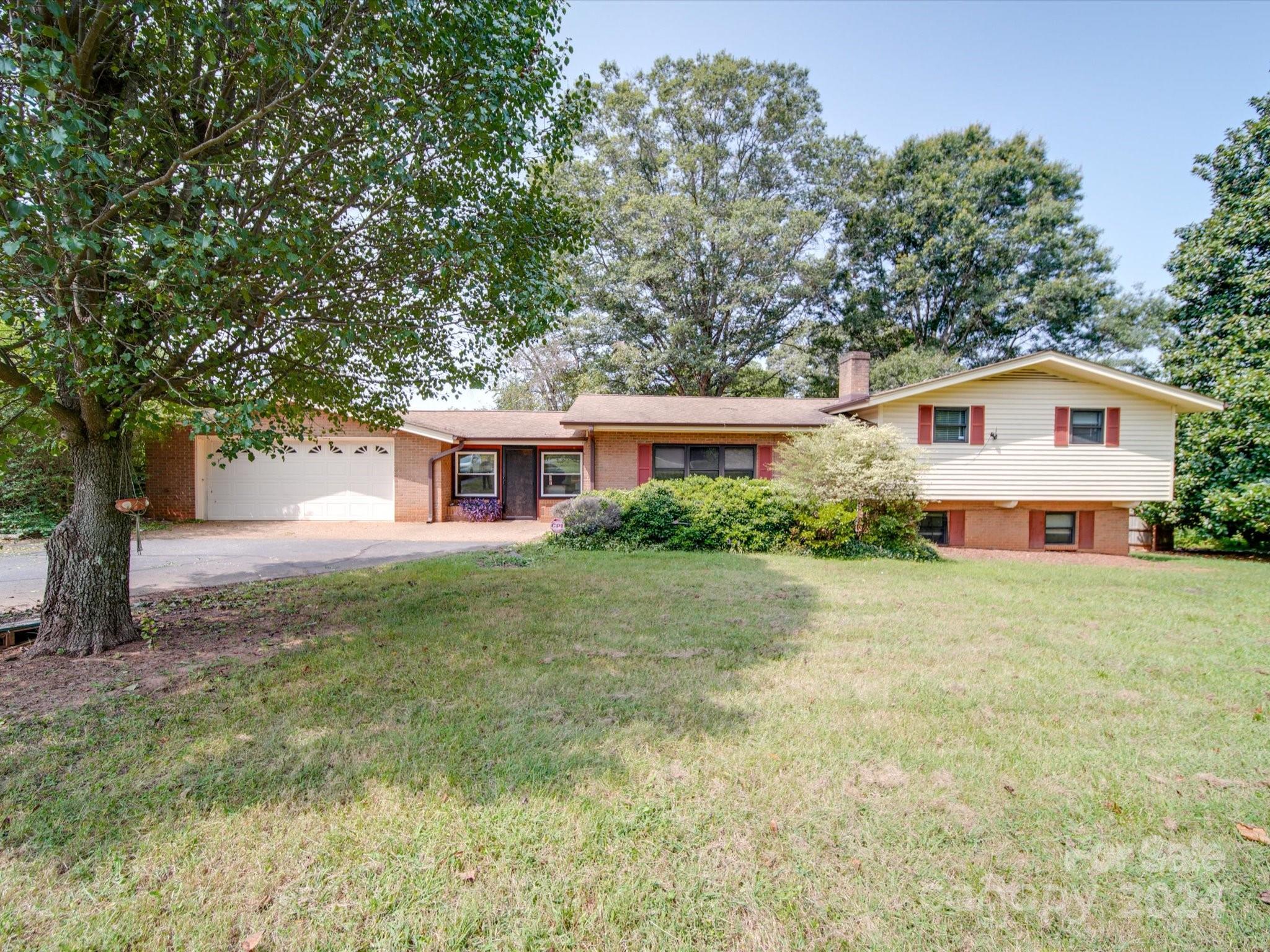 3633 Startown Road Newton NC 28658