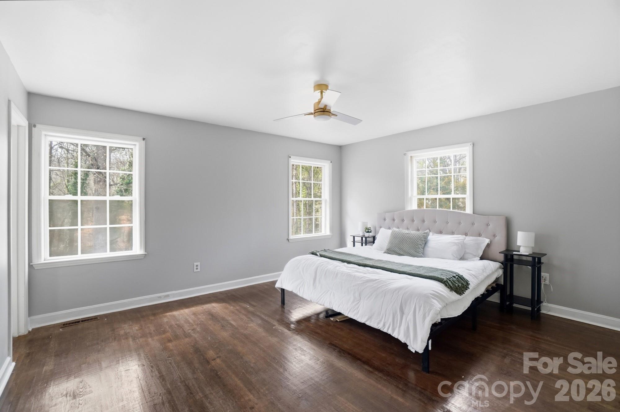 6803 Pencade Lane Charlotte NC 28215
