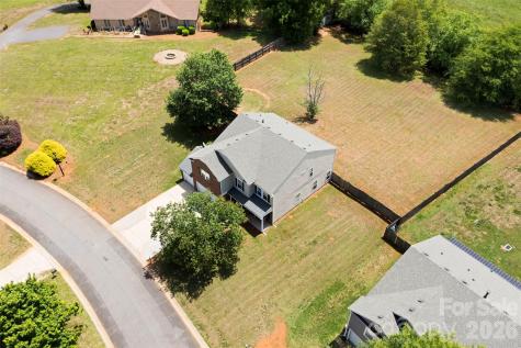 1720 Grove Tree Lane Clover SC 29710
