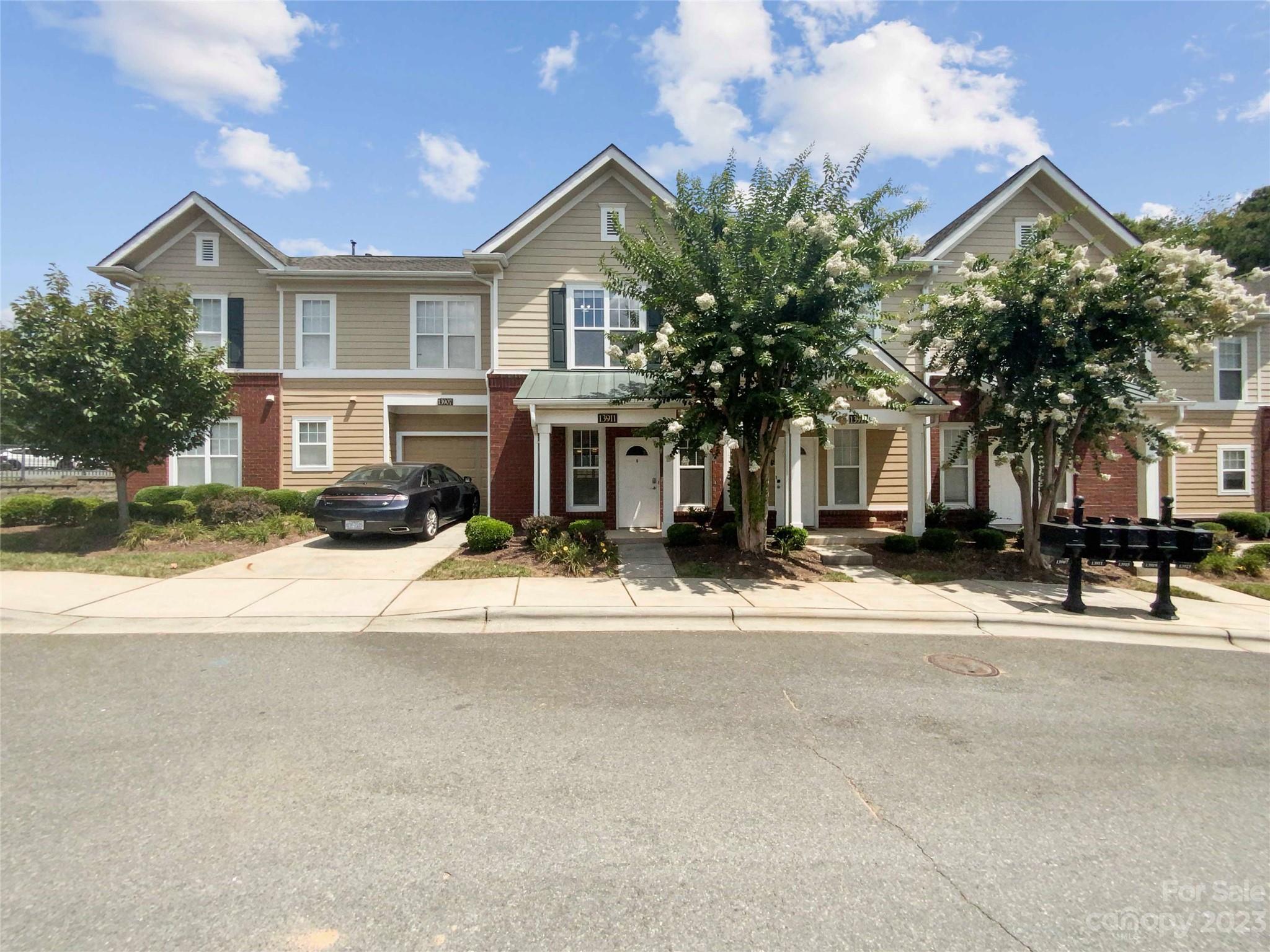 13911 Warwick Castle Way Charlotte NC 28277