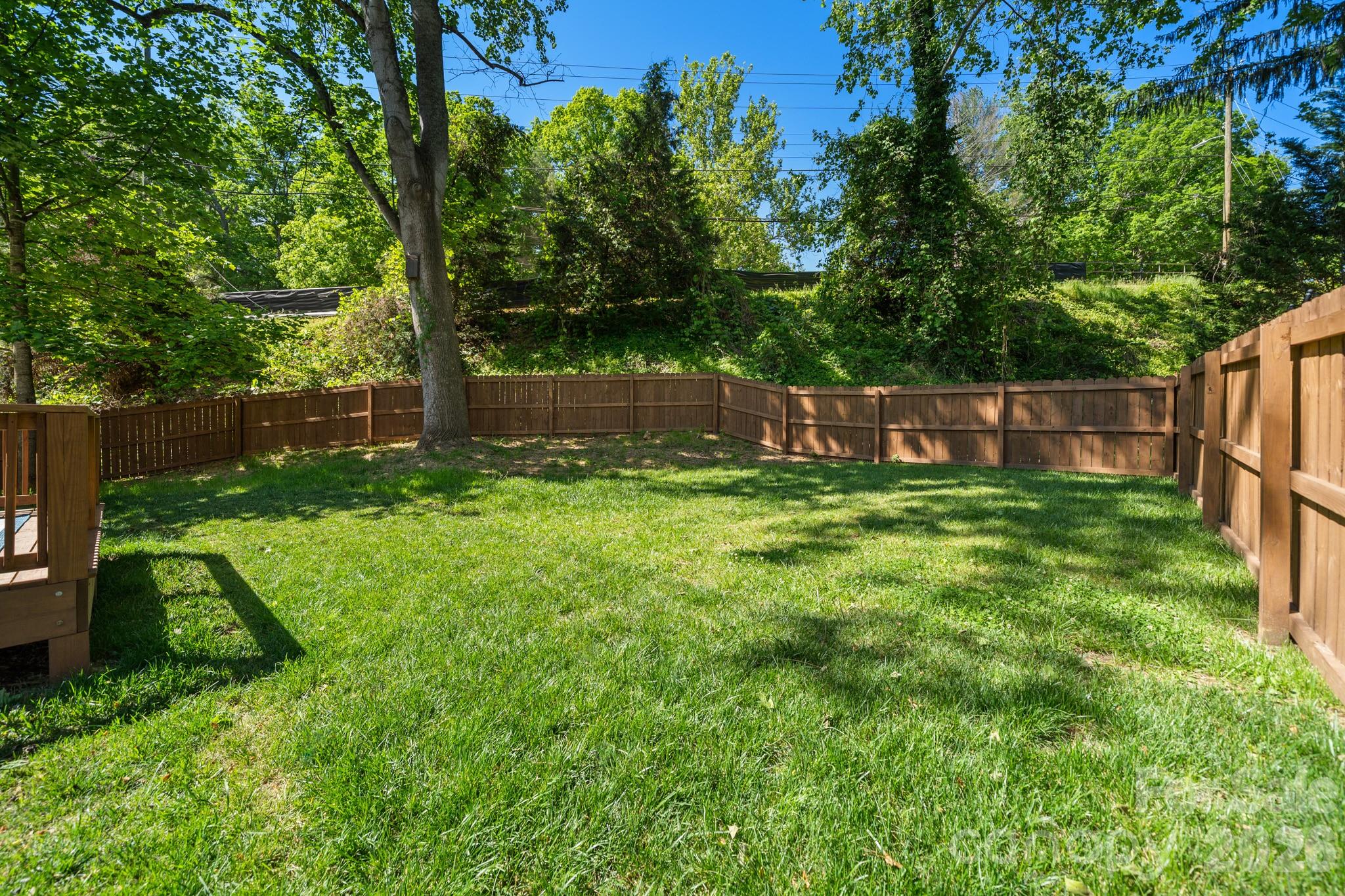 445 Governors View Road Asheville NC 28805