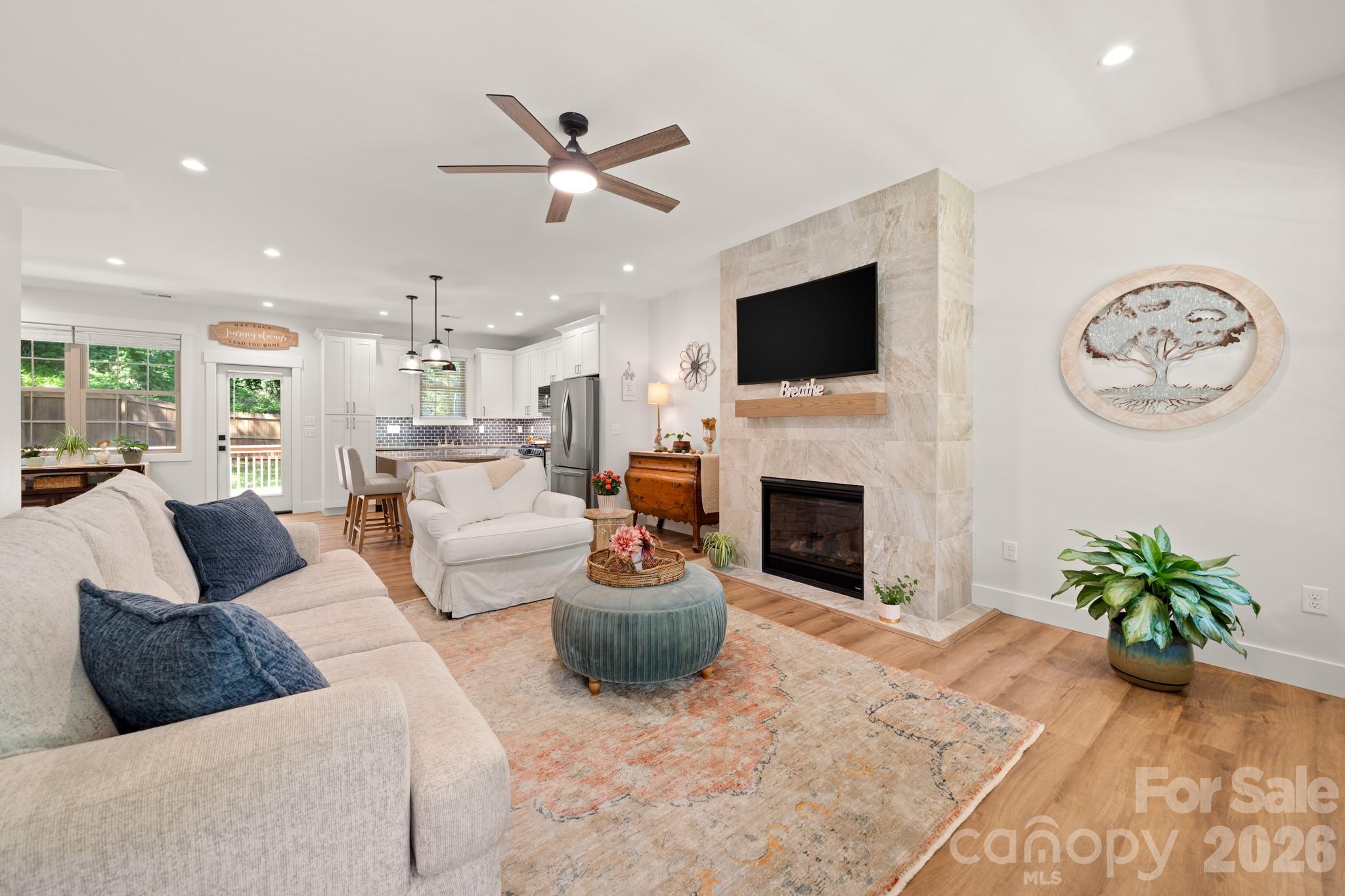 445 Governors View Road Asheville NC 28805