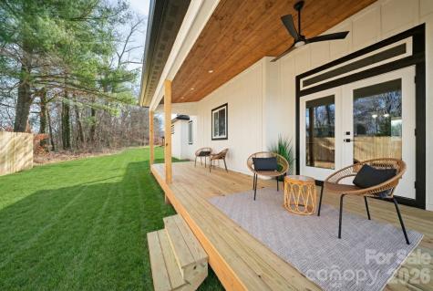 75 Scott Meadows Drive Asheville NC 28806