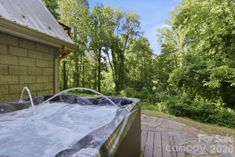 98 Sparkling Springs Road Fairview NC 28730