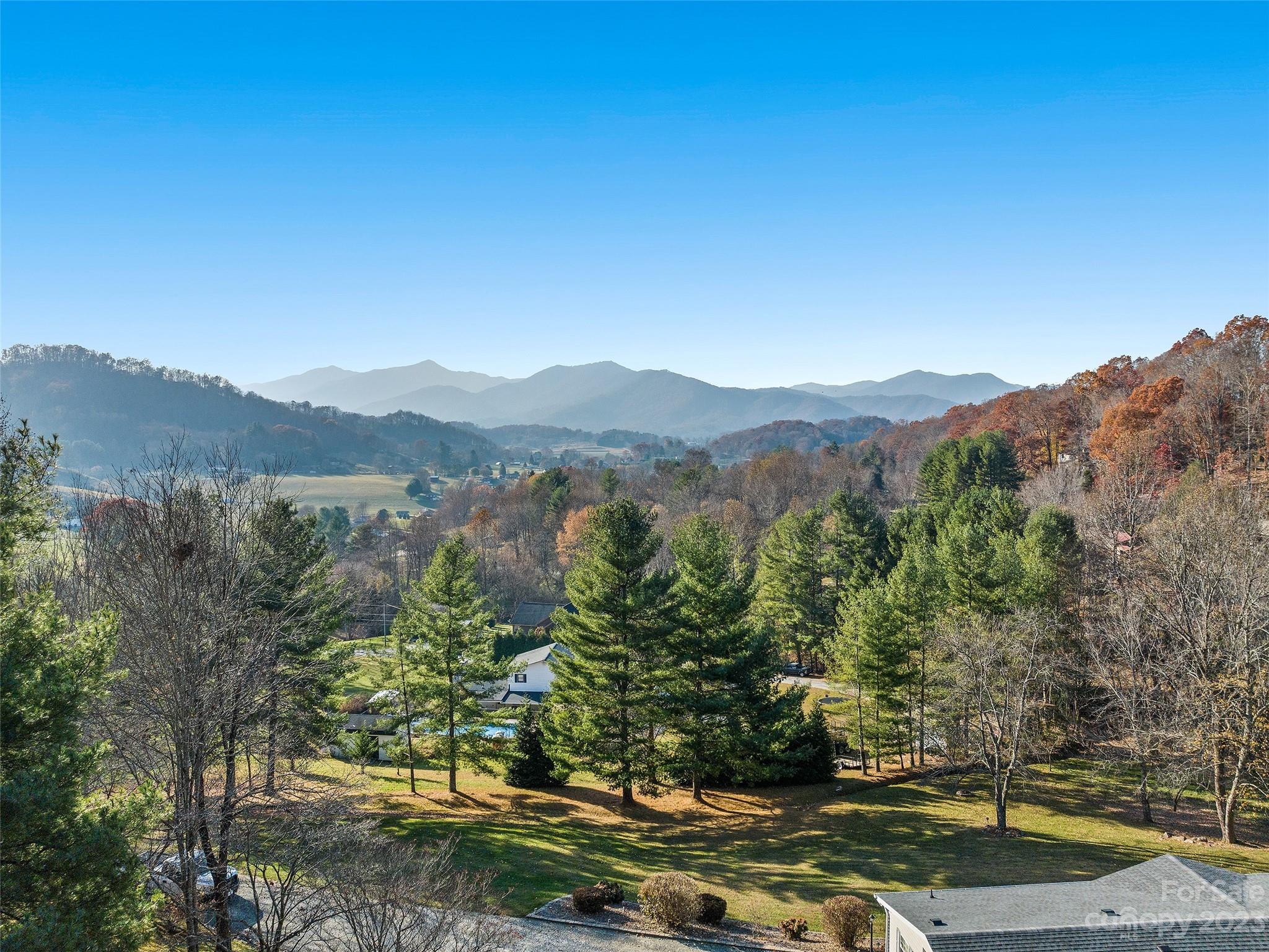 465 Hawk Haven Cove Waynesville NC 28786