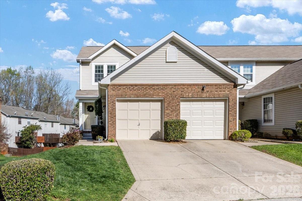 1301 Maple Shade Lane Charlotte NC 28270