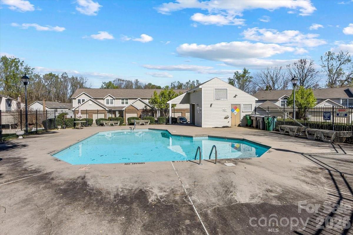 1301 Maple Shade Lane Charlotte NC 28270