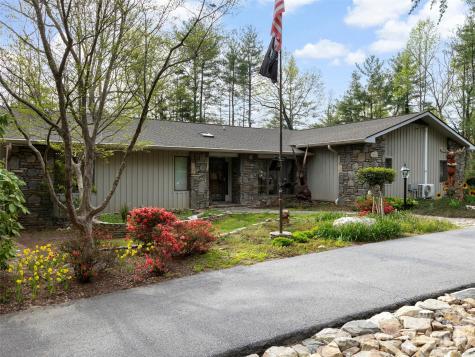 37 Hamilton Drive Hendersonville NC 28739