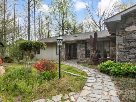 37 Hamilton Drive Hendersonville NC 28739