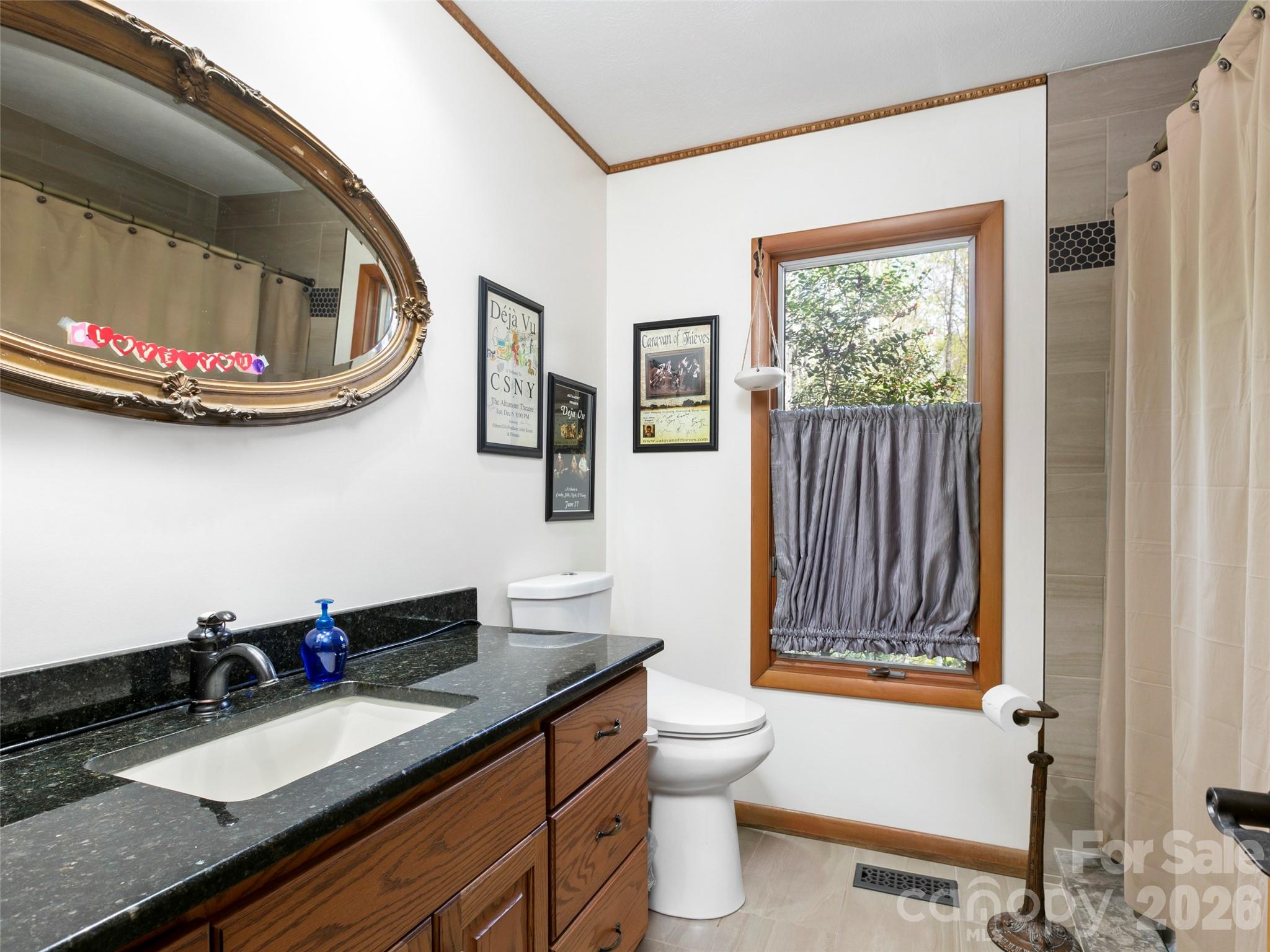 37 Hamilton Drive Hendersonville NC 28739