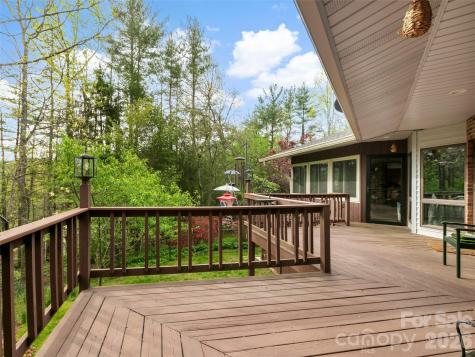 37 Hamilton Drive Hendersonville NC 28739