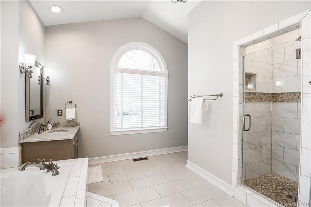 21421 Blakely Shores Drive Cornelius NC 28031