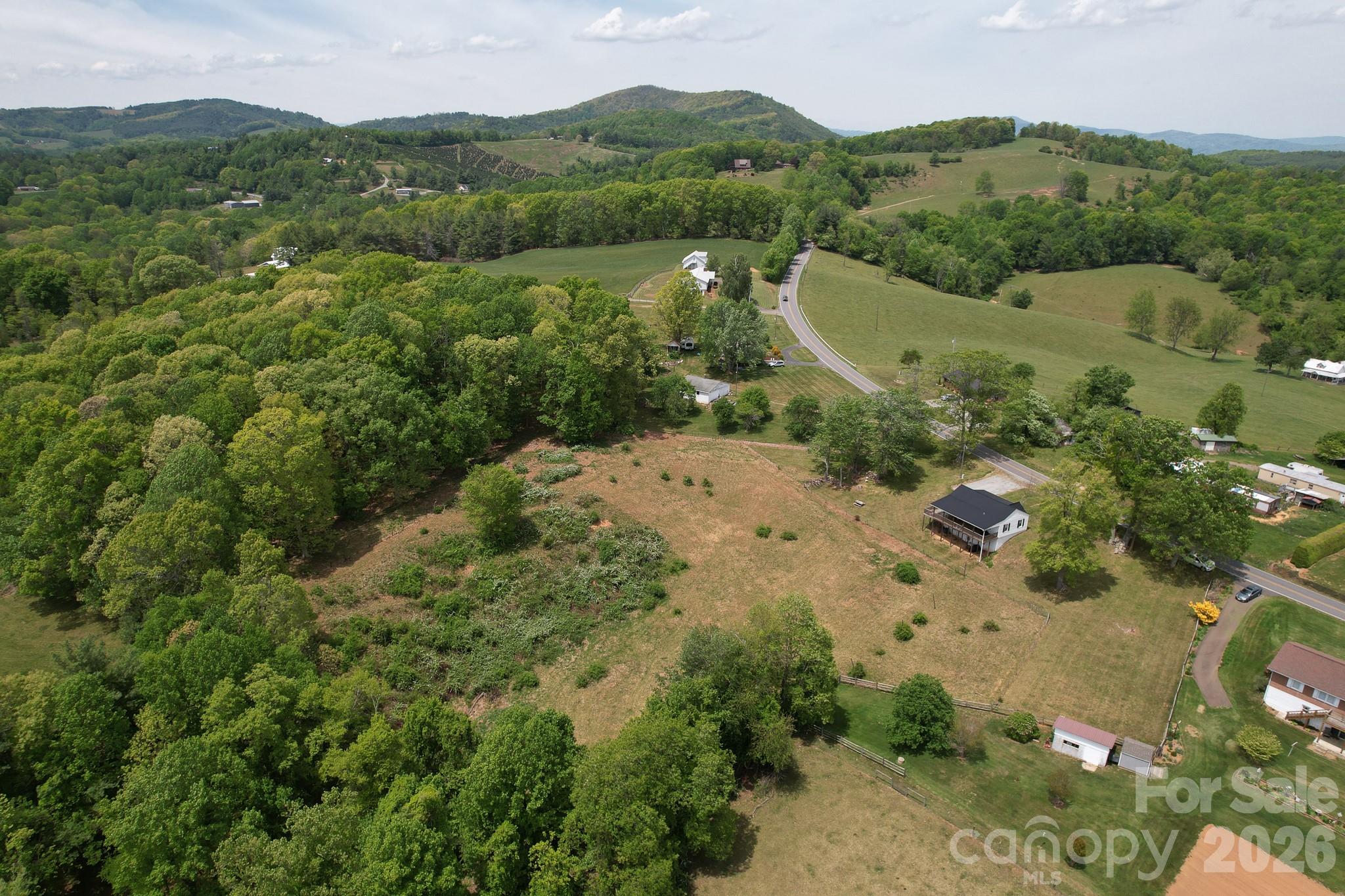 4532 Nc Hwy 18 N Sparta NC 28675