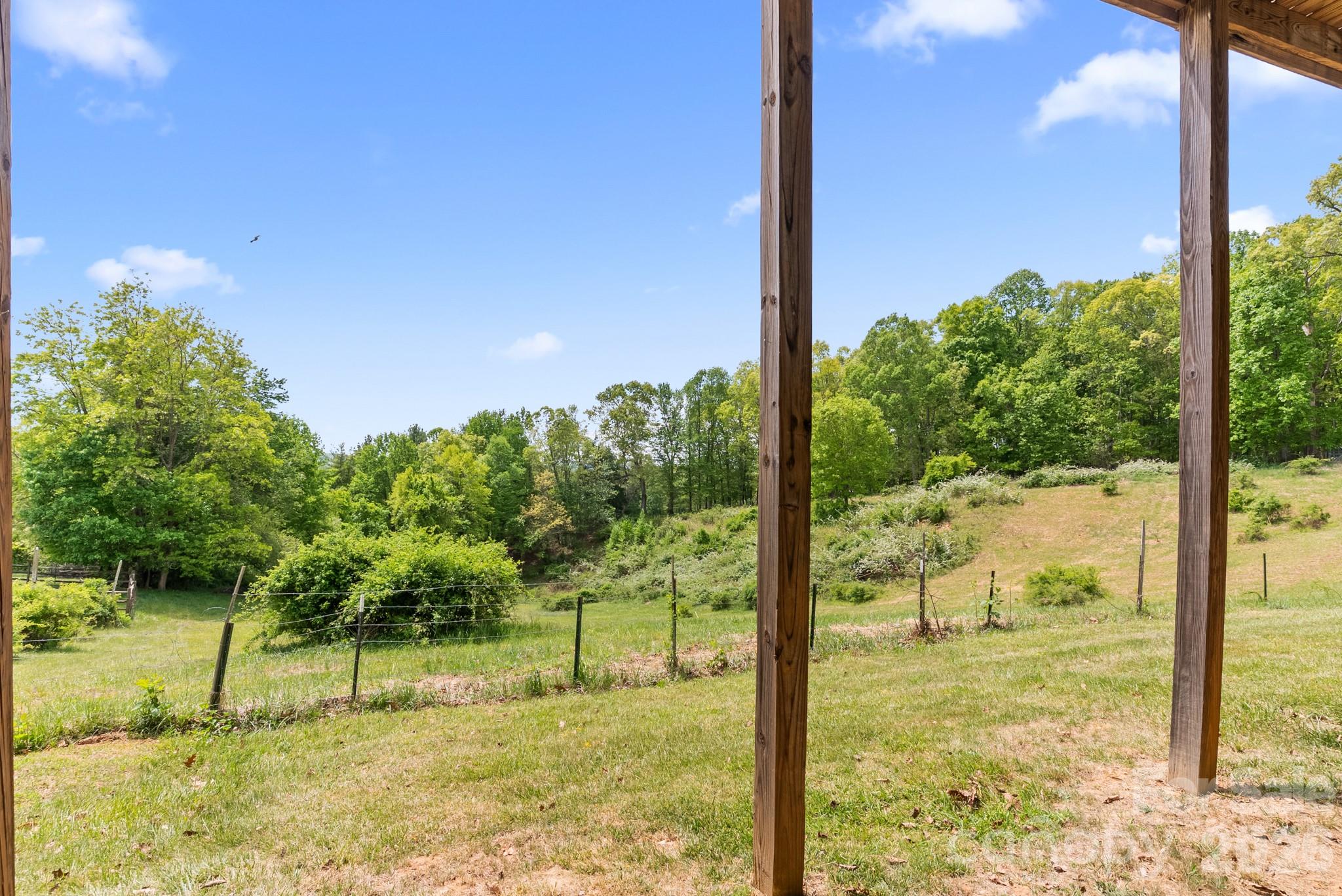 4532 Nc Hwy 18 N Sparta NC 28675