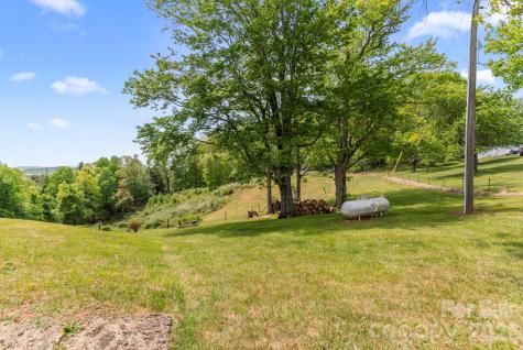 4532 Nc Hwy 18 N Sparta NC 28675
