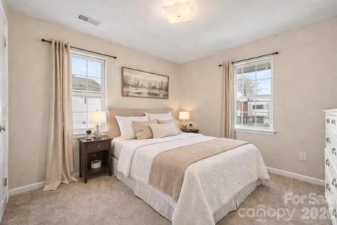 432 Coxe Avenue Charlotte NC 28208