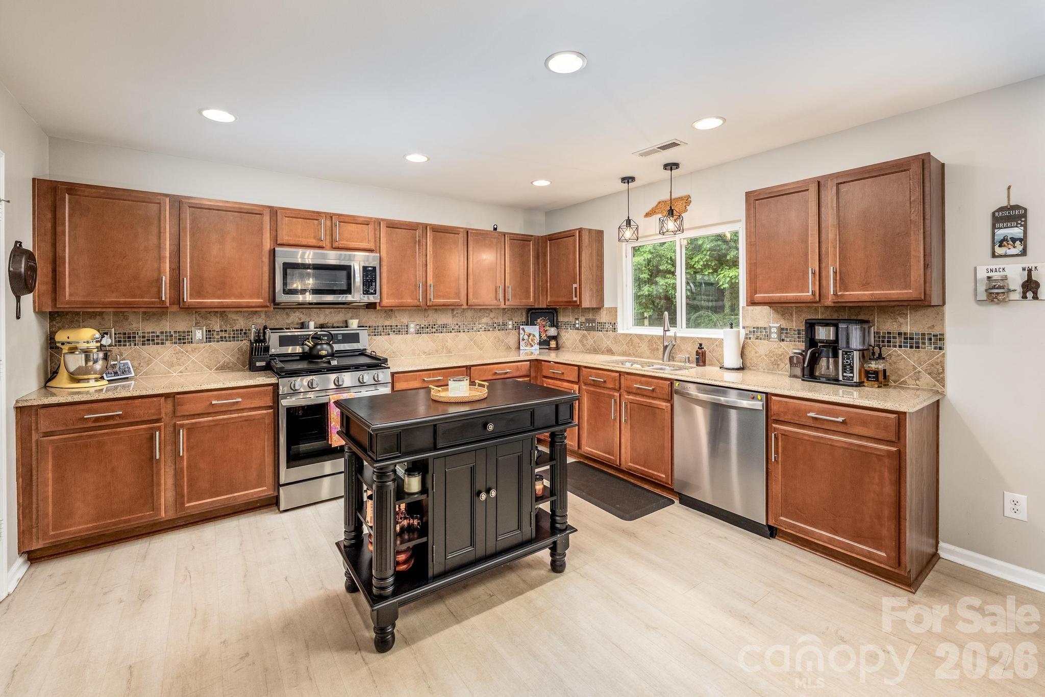 2911 Glazer Valley Court Charlotte NC 28214