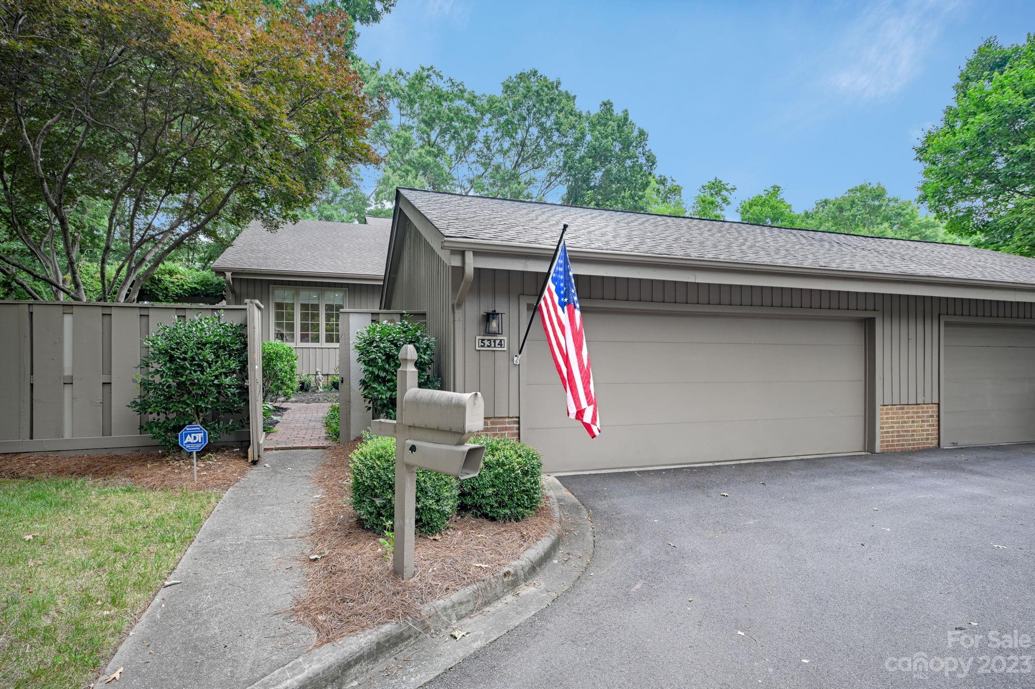 5314 Wingedfoot Road Charlotte NC 28226