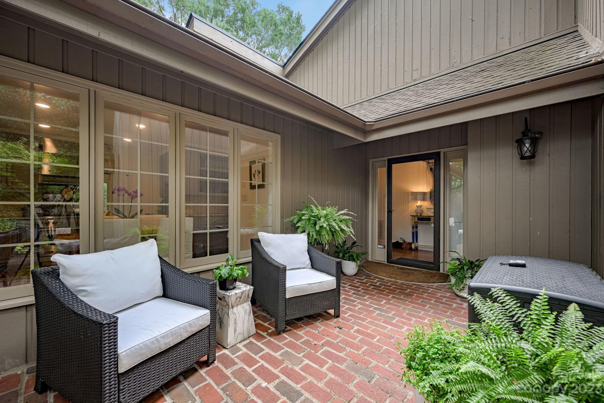 5314 Wingedfoot Road Charlotte NC 28226