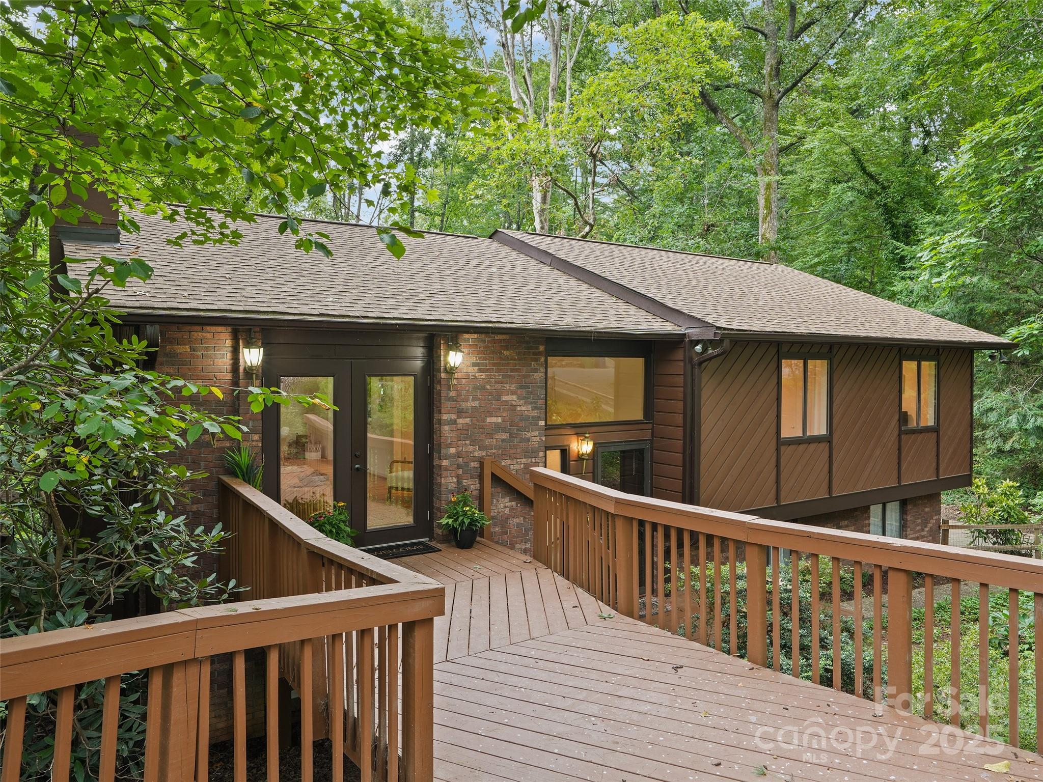 7 Mayfair Place Arden NC 28704