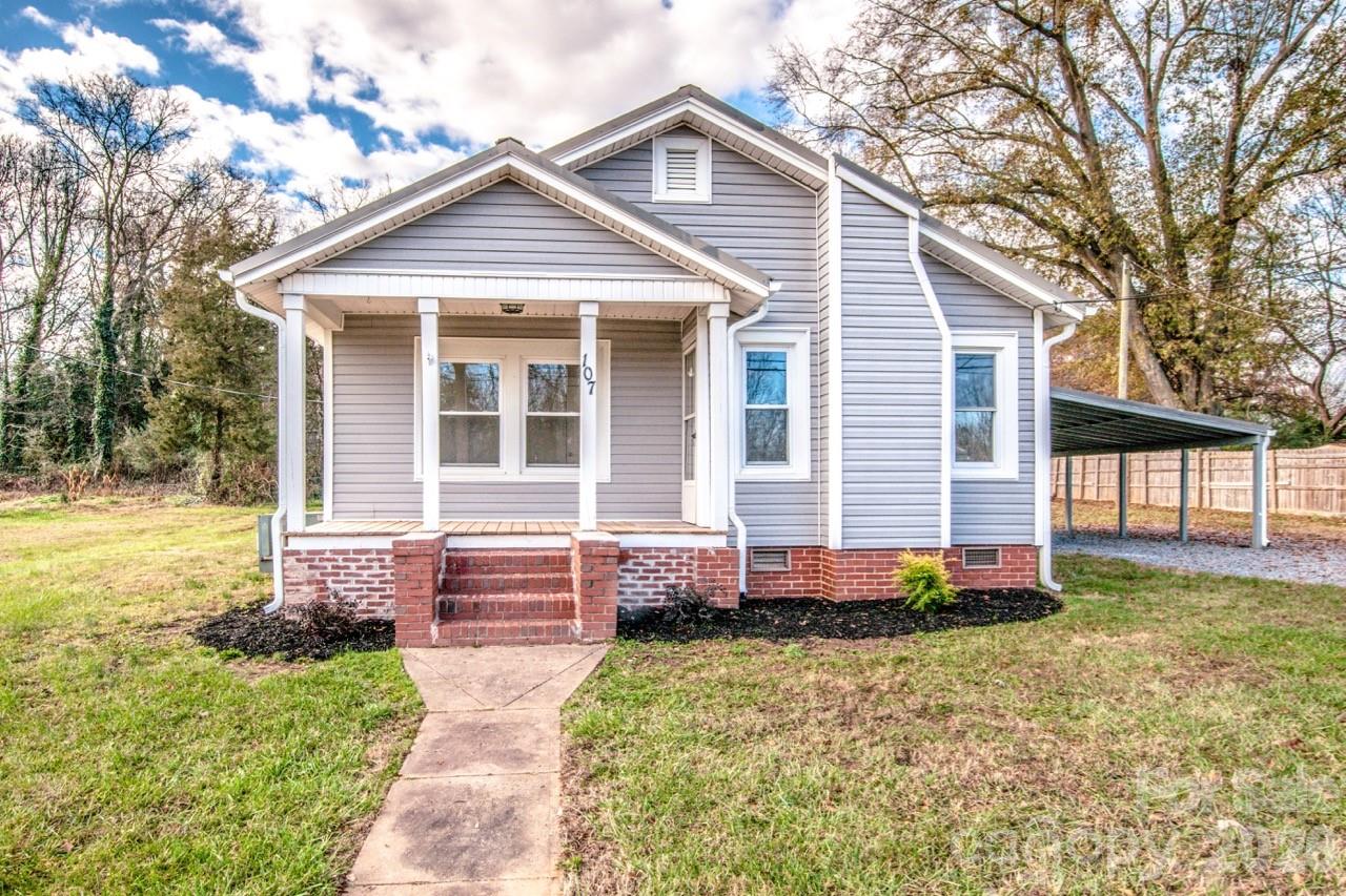 107 Rose Street Mount Holly NC 28120