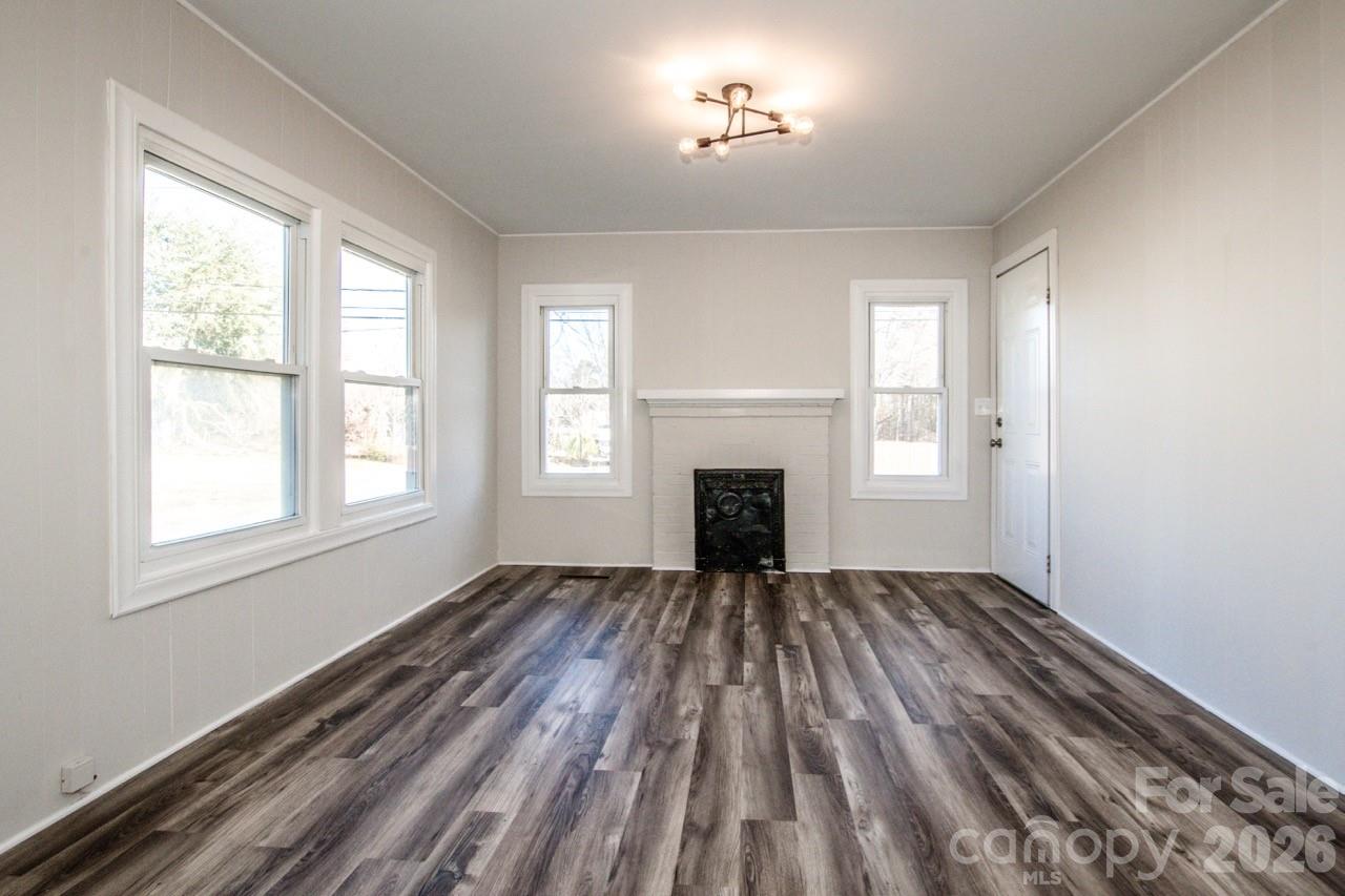 107 Rose Street Mount Holly NC 28120