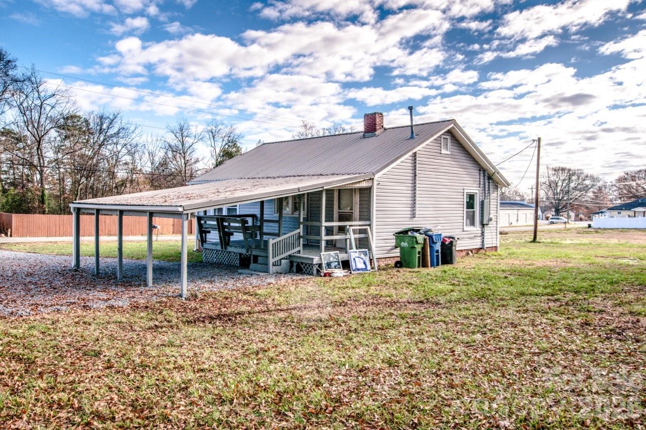 107 Rose Street Mount Holly NC 28120