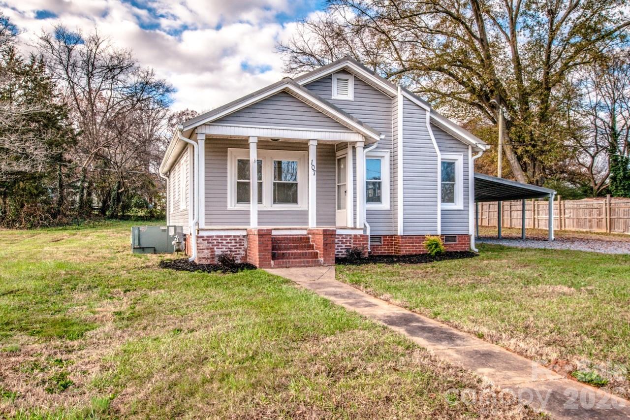 107 Rose Street Mount Holly NC 28120