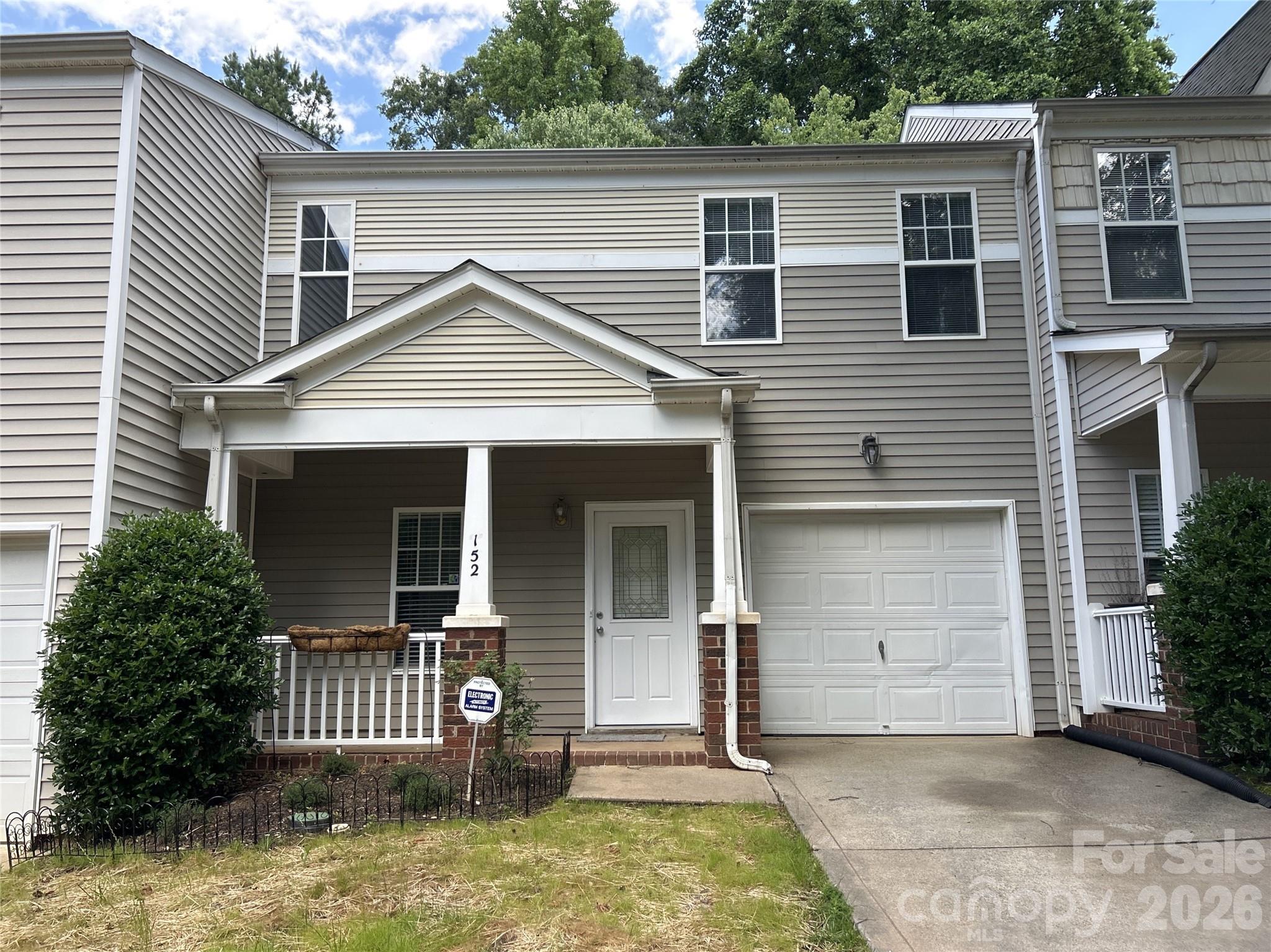 152 Deep Gap Court Charlotte NC 28217