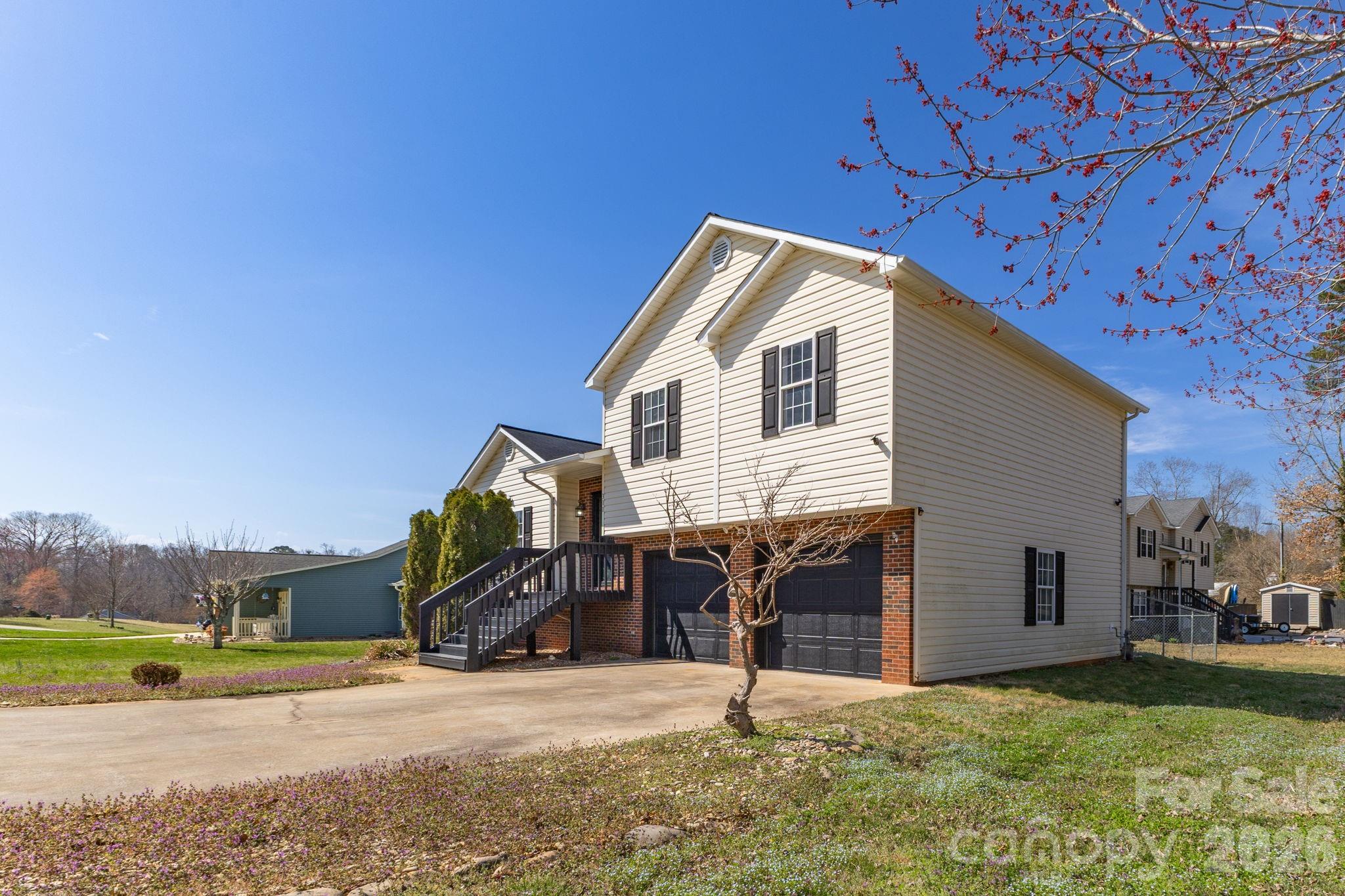 311 N Meadow Drive Morganton NC 28655