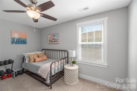 28 Reagan Run Court Arden NC 28704
