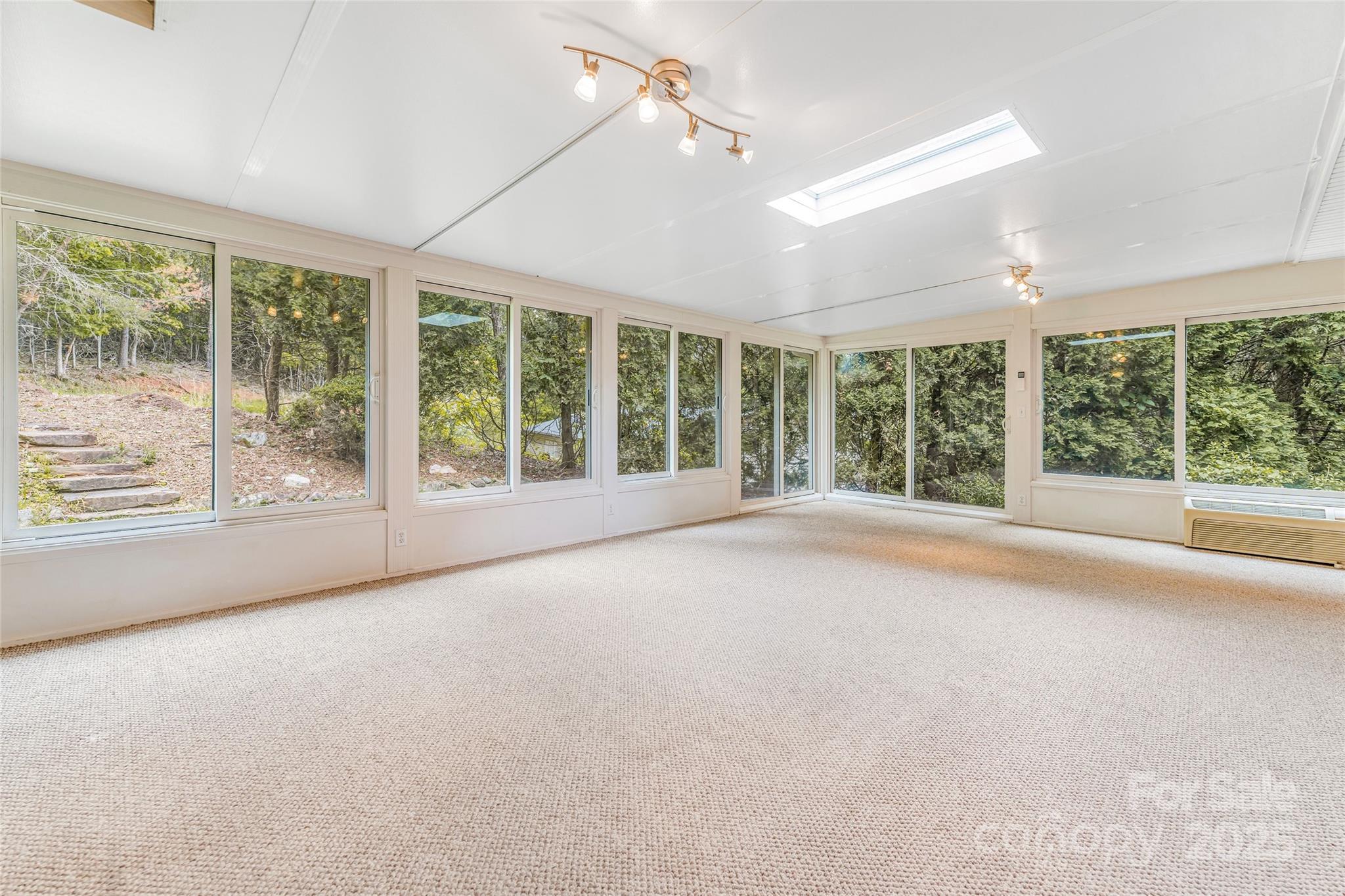 30 Robin Lane Asheville NC 28806