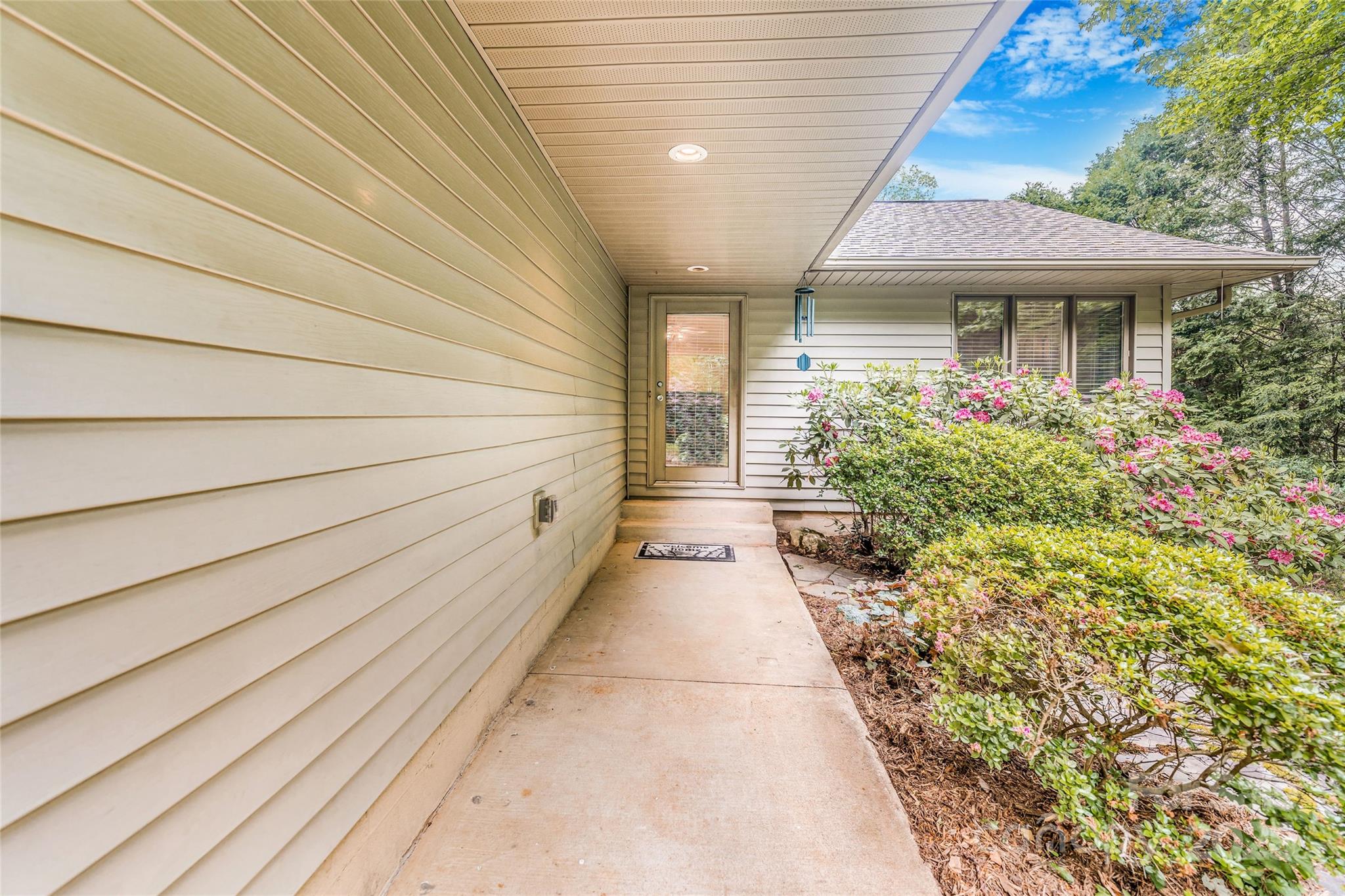 30 Robin Lane Asheville NC 28806